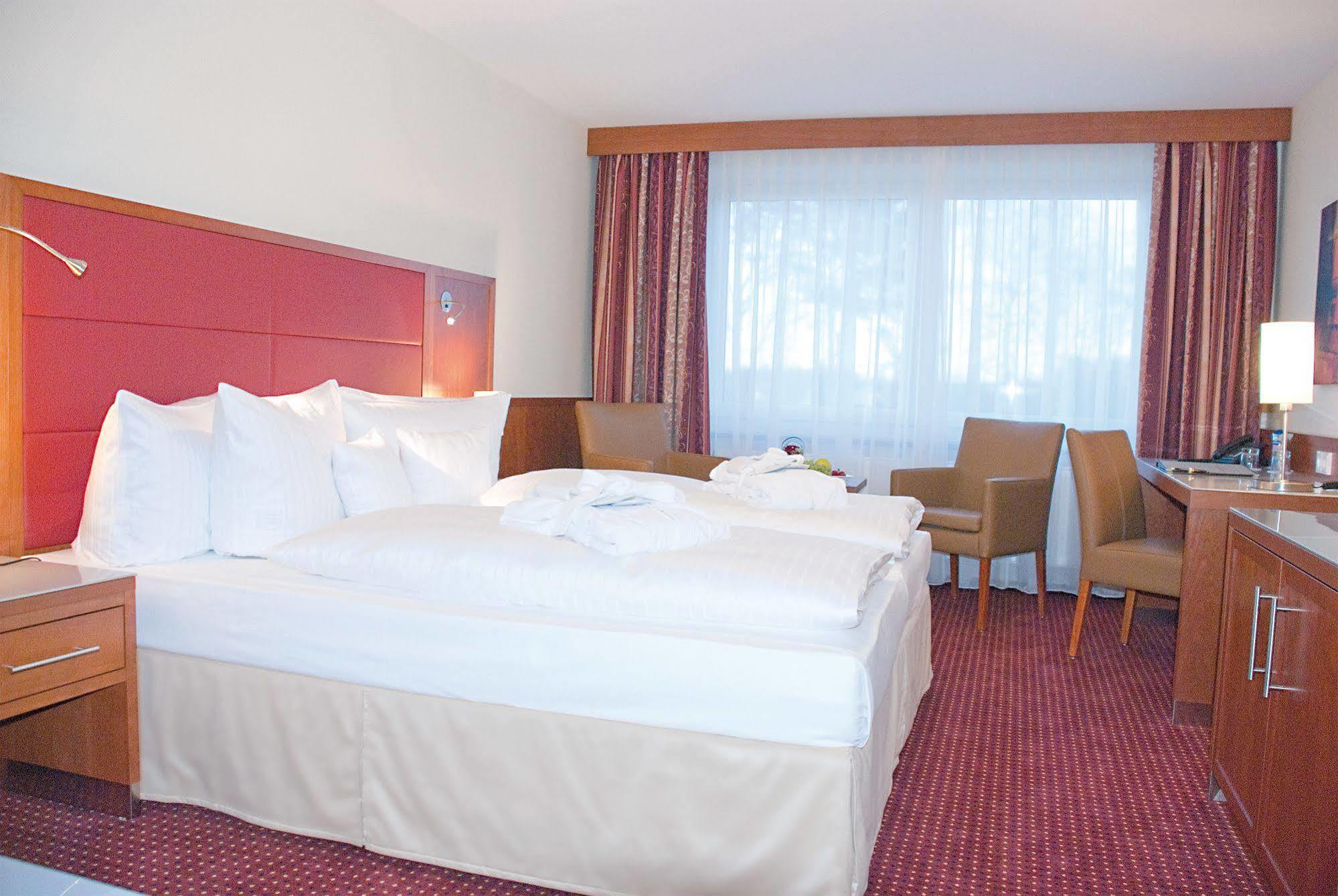 Morada Hotel Heidesee Гифхорн Экстерьер фото